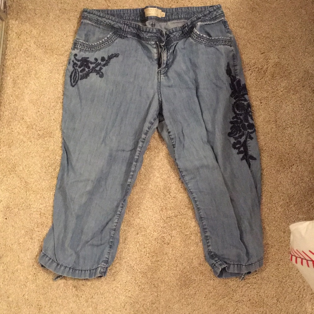blue pants